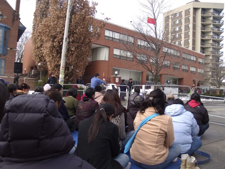 Chiese Consulate Toronto