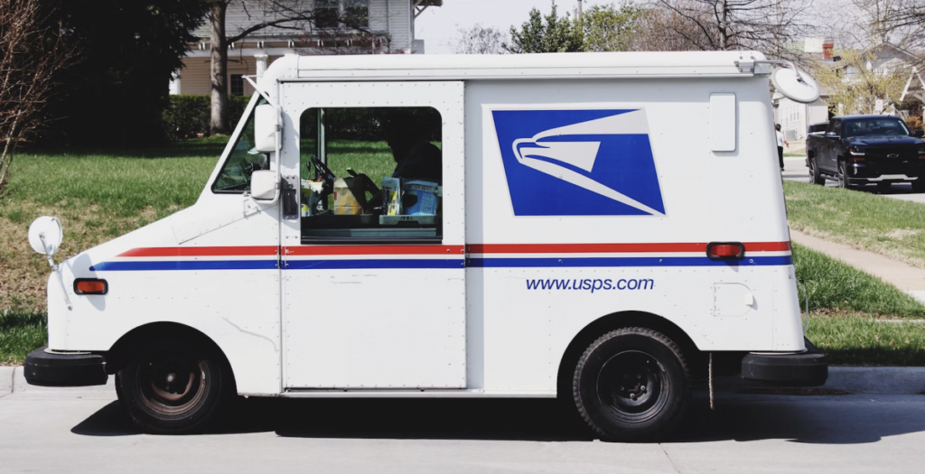 Republican Lawmakers Request USPS Records on Chinese-Origin Shipments