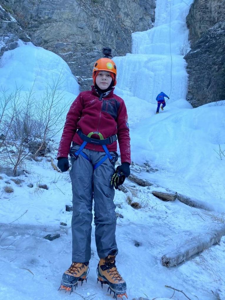 15-Year-Old Uyghur Becomes Youngest in China to Conquer Mount Everest