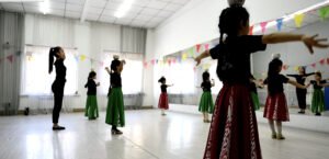 kazakstan-uyghur culture